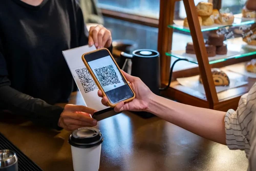 How to Sell on GoFood: Requirements, Steps, and Tips to Get Orders Fast
