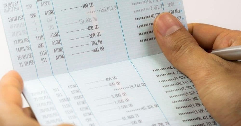 A Current Account Is: Definition, Function, and How to Get It