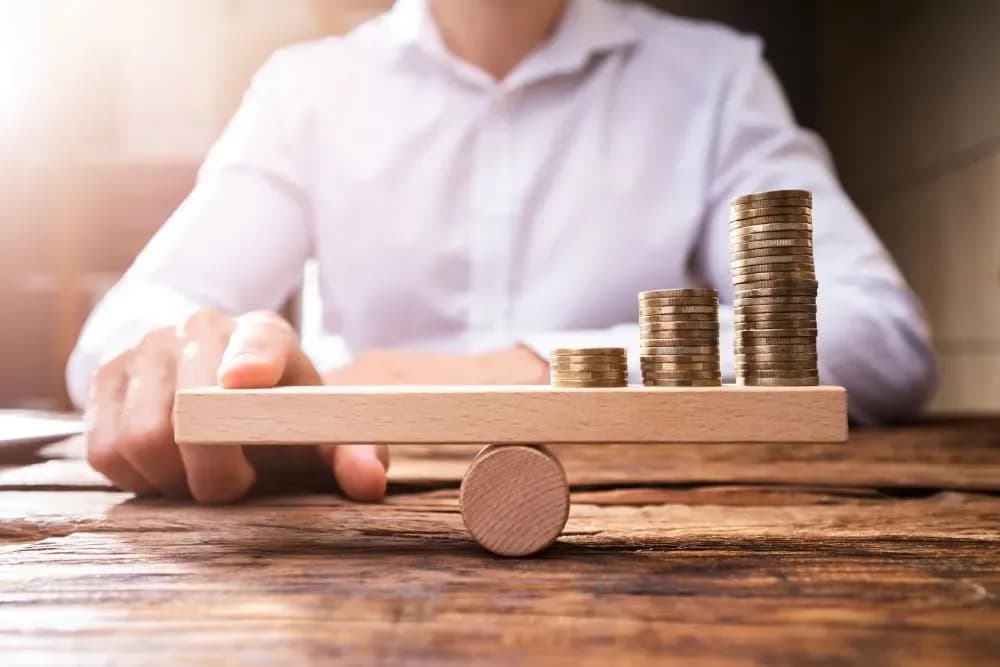 Healthy Financial Tips for a Bright Future